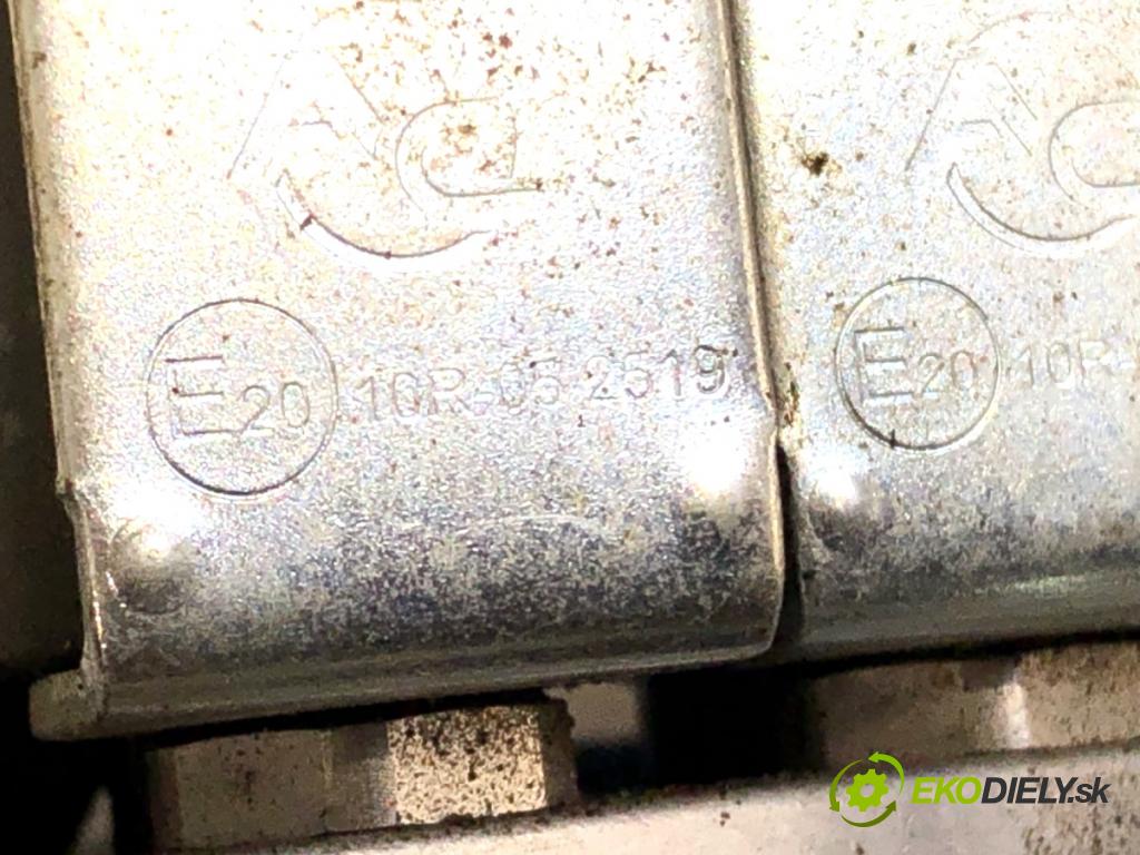 AUDI A3 8P liftback 2005 75 kW 1.6 1595 vstrekovač LPG 67R-010973