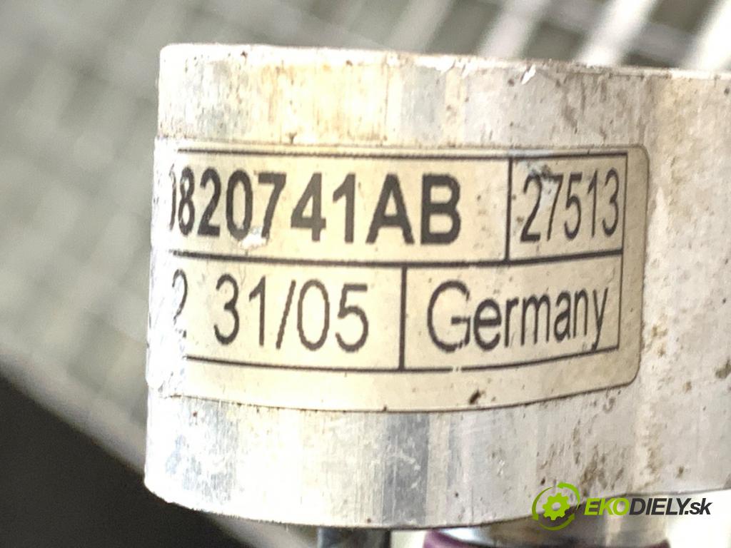 AUDI A3 8P liftback 2005 75 kW 1.6 1595 rúrka klimatizácie 1K0820741AB (Rúrka klimatizácie)