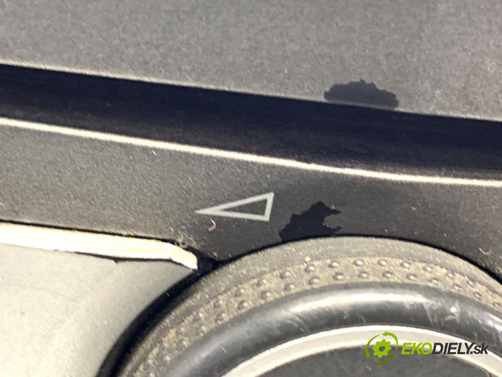 OPEL ASTRA H Kombi 2004 74 kW 1.7 CDTI (L35) 1686 RADIO 13190856 (Audio zařízení)