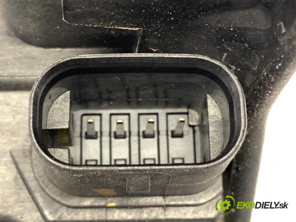BMW F45 nadwozie wielkoprzestrzenne (MPV) 2015 110 kW 218 d 1995 zámok dveře levý zadní část 7281939