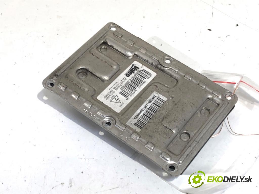 CITROEN C8 nadwozie wielkoprzestrzenne (MPV) 2008 100 kW 2.0 HDi 135 1997 Menič XENON 89030461 (Riadiaca jednotka xenónu)