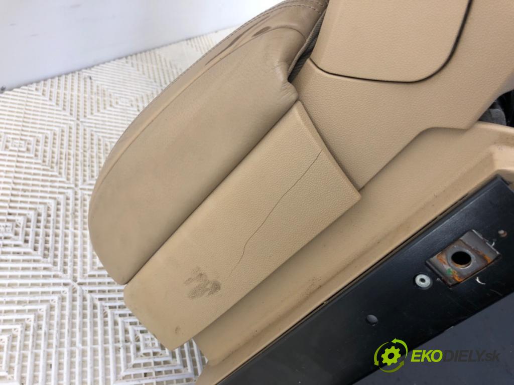 MERCEDES-BENZ W221 sedan 2010 220 kW S 400 Hybrid 3498 Sedadlá, sedačky Sedadlo bočné
