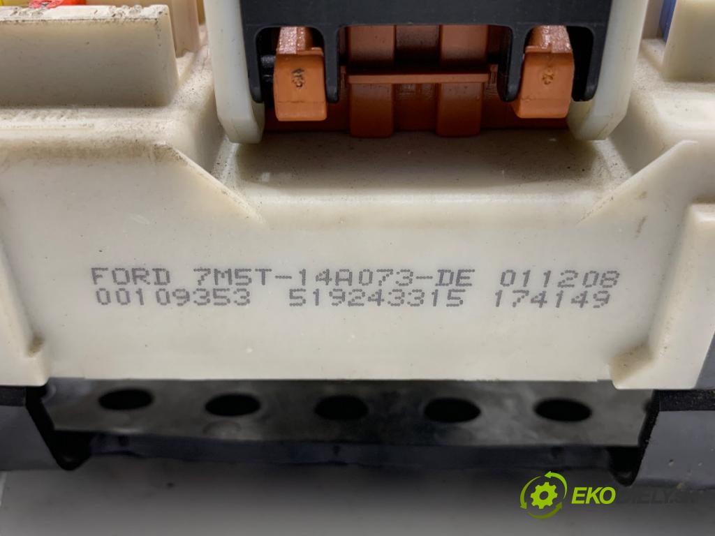 FORD FOCUS II Kombi 2008 80 kW 1.6 TDCi 1560 modul BSI 7M5T-14A073-DE (Pojistková skříňka)