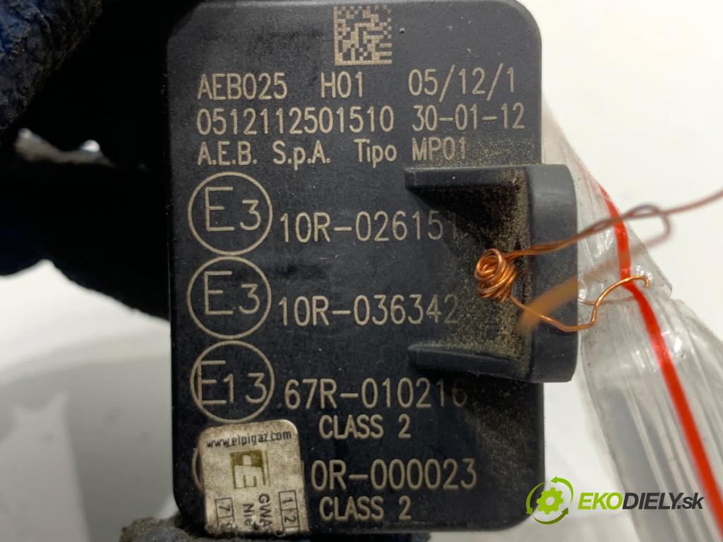 NISSAN MURANO Z50 SUV 2005 172 kW 3.5 3498 snímač tlaku LPG AEB025