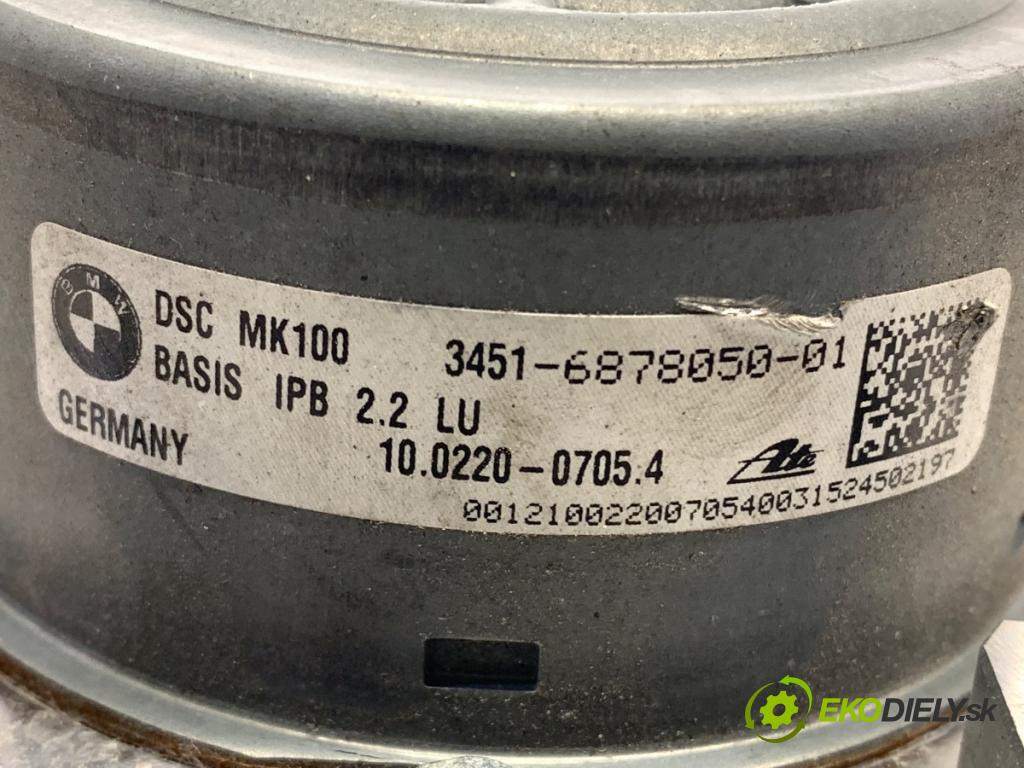 BMW F45 nadwozie wielkoprzestrzenne (MPV) 2015 110 kW 218 d 1995 pumpa ABS 6878051 (Pumpa ABS)