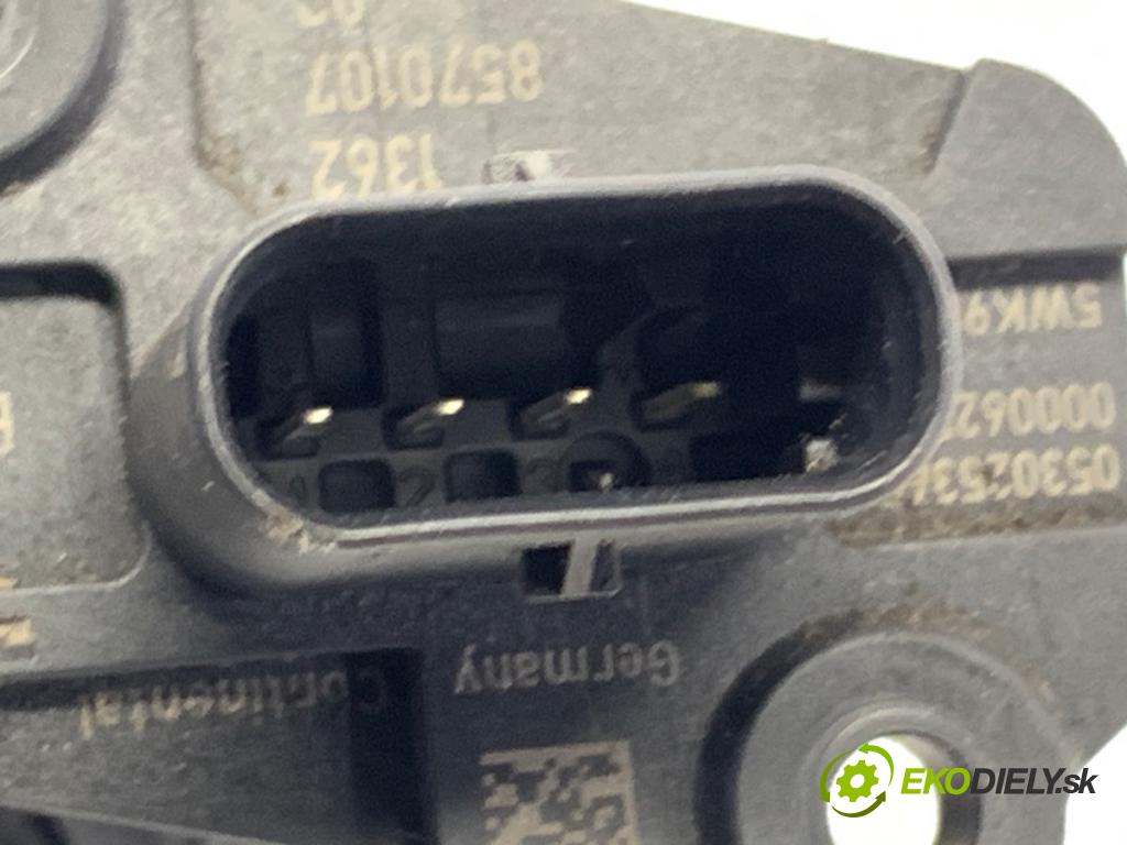 BMW F45 nadwozie wielkoprzestrzenne (MPV) 2015 110 kW 218 d 1995 Váha vzduchu 8570107 (Váha vzduchu)