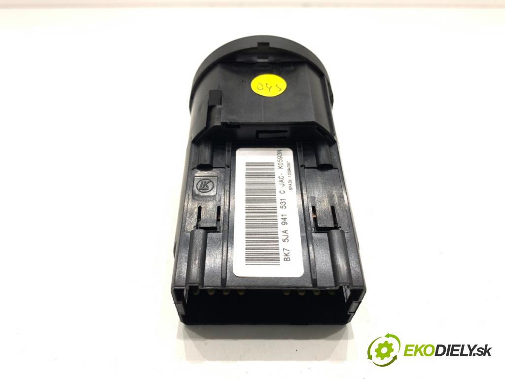 SKODA RAPID liftback 2013 77 kW 1.2 TSI 1197 spínač světel 5JA941531C
