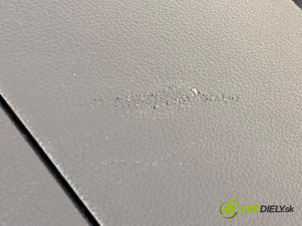 SKODA RAPID liftback 2013 77 kW 1.2 TSI 1197 Priehradka, kastlík spolujazdca 5JB857097E (Priehradka (kastlík))