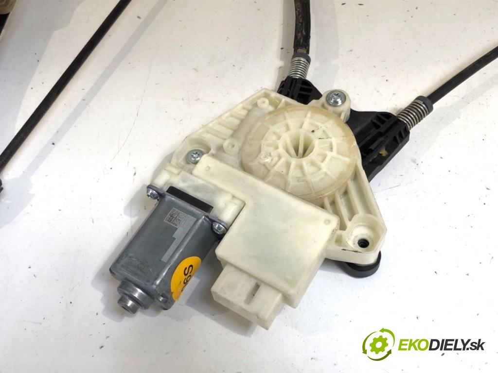 SKODA RAPID liftback 2013 77 kW 1.2 TSI 1197 mechanismus okna pravý přední část 5JA959812E