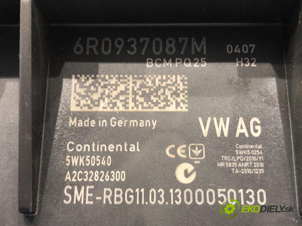 SKODA RAPID liftback 2013 77 kW 1.2 TSI 1197 Modul komfortu 6R0937087M (Modul komfortu)