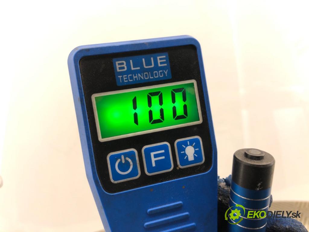 SKODA RAPID liftback 2013 77 kW 1.2 TSI 1197 kapota  (Kapota)