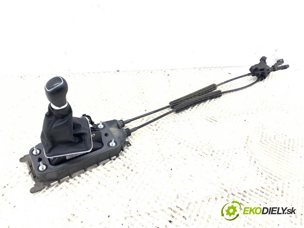 SKODA RAPID liftback 2013 77 kW 1.2 TSI 1197 kulisa 5JA711049 (Řadicí páka (kulisa) )