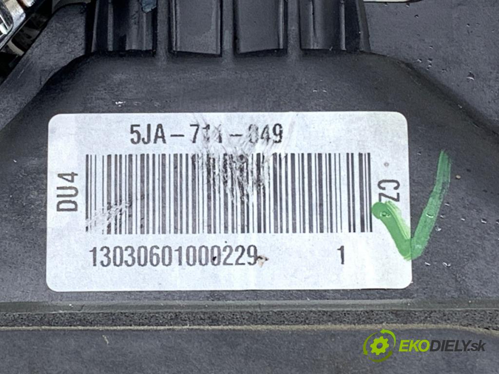 SKODA RAPID liftback 2013 77 kW 1.2 TSI 1197 kulisa 5JA711049 (Řadicí páka (kulisa) )