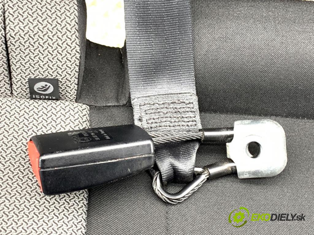SKODA RAPID liftback 2013 77 kW 1.2 TSI 1197 Sedadlo druhý rad