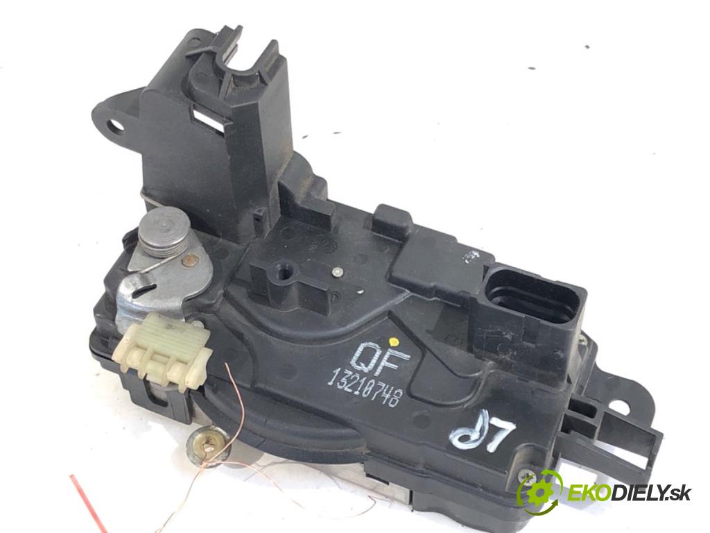 OPEL ZAFIRA B Nadwozie pełne/minivan 2005 88 kW 1.9 CDTI VAN (M75) 1910 zámok dveře levý přední část 13210748
