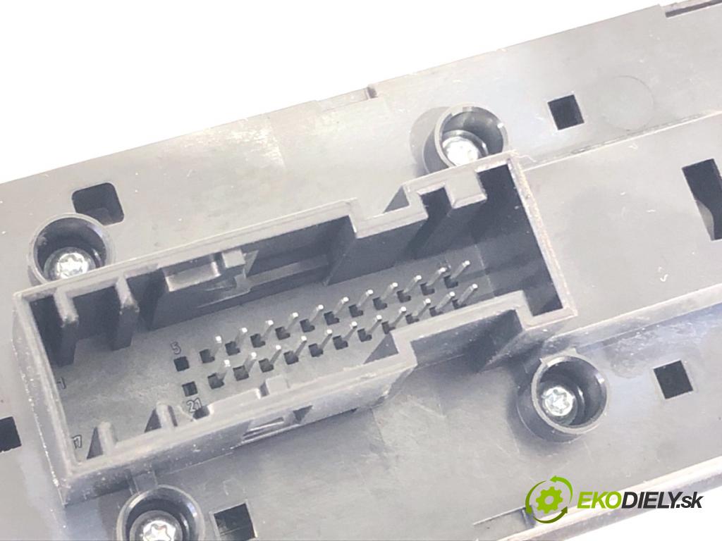 OPEL ZAFIRA B Nadwozie pełne/minivan 2005 88 kW 1.9 CDTI VAN (M75) 1910 Prepínač okien 13209203 (Prepínacie páčky pod volantom)