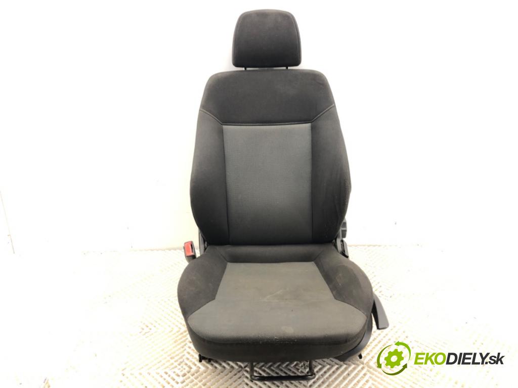 OPEL ZAFIRA B Nadwozie pełne/minivan 2005 88 kW 1.9 CDTI VAN (M75) 1910 Sedadlo ľavy predný 