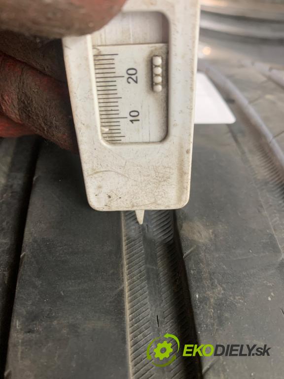--- --- PNEUMATIKY: 1X 315/35 21" MICHELIN