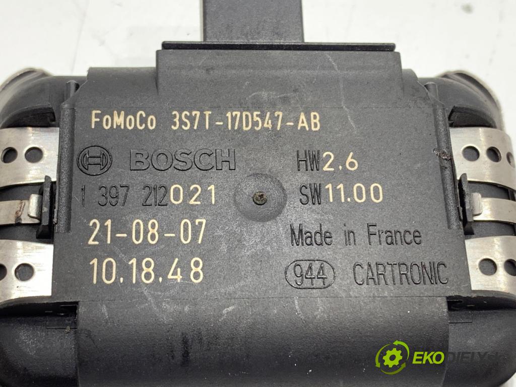 FORD FOCUS II Kombi 2007 80 kW 1.6 TDCi 1560 snímač deště 3S7T-17D547-AB (Snímač deště)