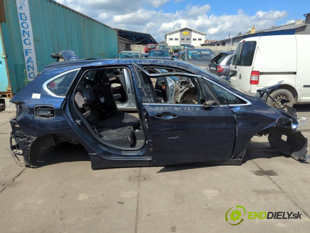 BMW F45 nadwozie wielkoprzestrzenne (MPV) 2015 110 kW 218 d 1995 KAROSERIA ČTVRŤÁK blatník zadní část levý pravý práh střecha PODŁUŻNICA levý pravý