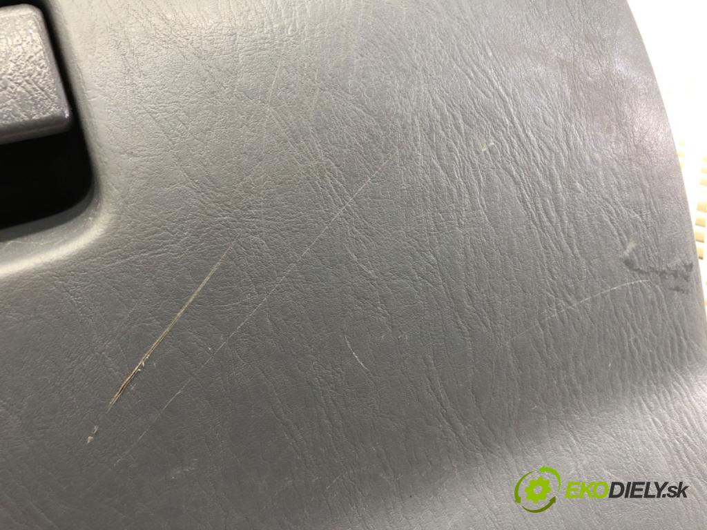 TOYOTA RAV 4 II SUV 2002 85 kW 2.0 D 4WD (CLA20_, CLA21_) 1995 Priehradka, kastlík spolujazdca 55550-42030 (Priehradka (kastlík))