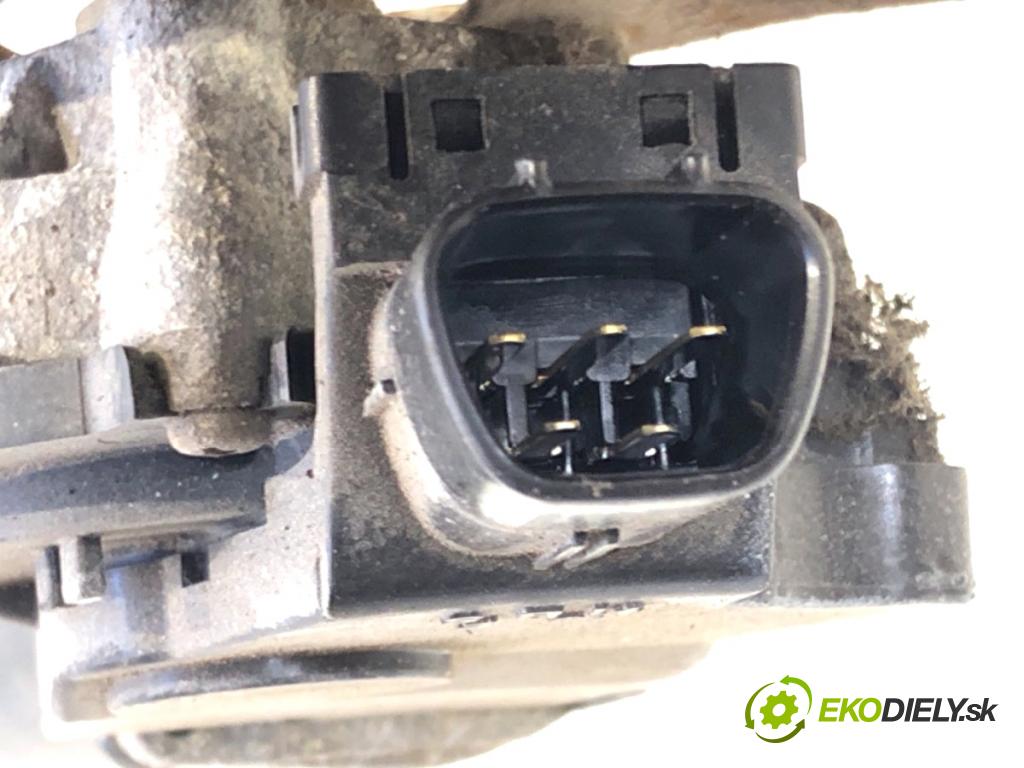 TOYOTA RAV 4 II SUV 2002 85 kW 2.0 D 4WD (CLA20_, CLA21_) 1995 Mechanizmus stieračov predný 85110-42130 (Motorček stieračov predný)