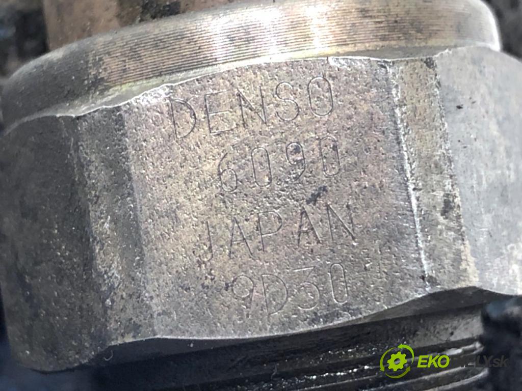 TOYOTA RAV 4 II SUV 2002 85 kW 2.0 D 4WD (CLA20_, CLA21_) 1995 Snímač tlaku paliva 89458-12020 (Snímač)