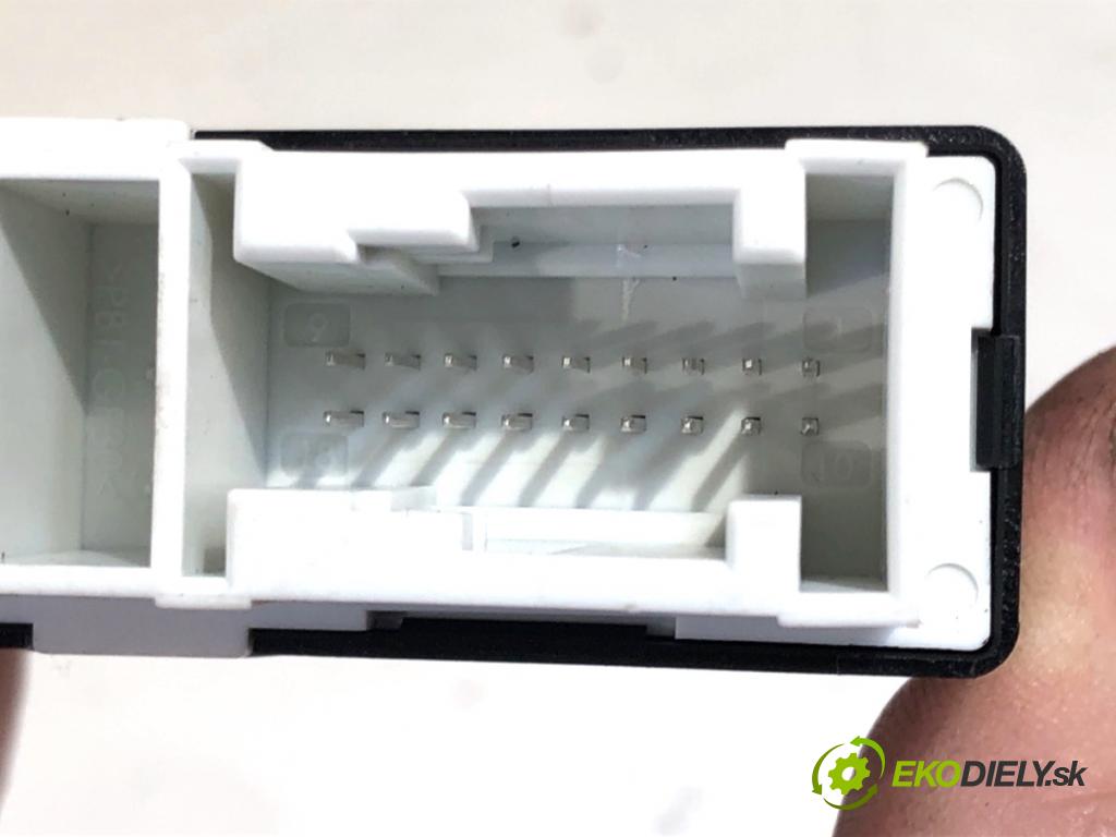 BMW F45 nadwozie wielkoprzestrzenne (MPV) 2015 110 kW 218 d 1995 Modul PDC 9117847 (Riadiaca jednotka ostatné)