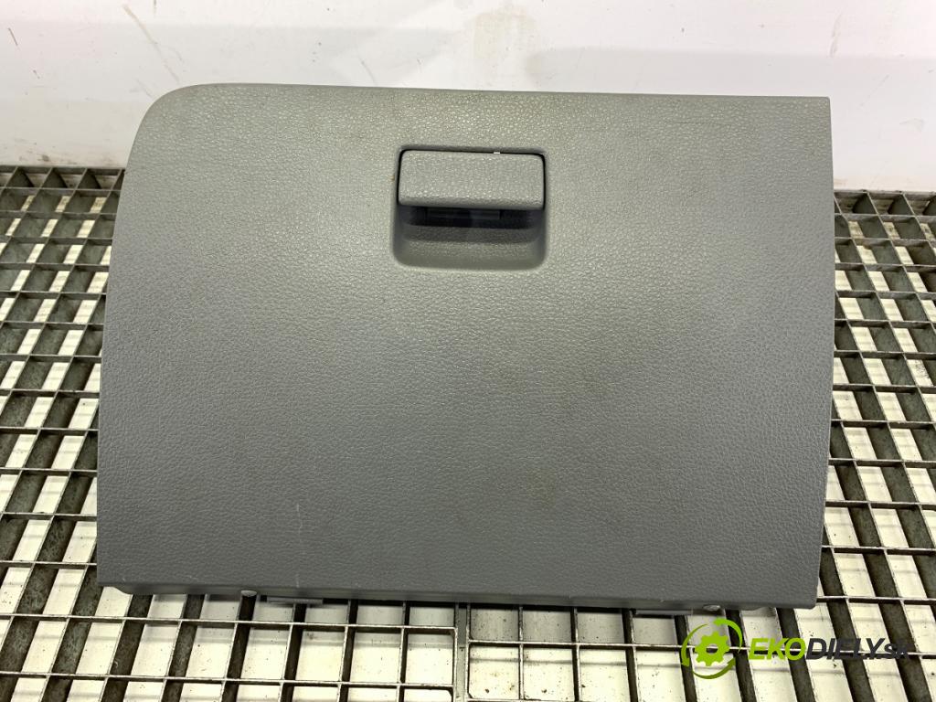 SUZUKI SX4 liftback 2007 79 kW 1.6 VVT 4x4 (RW 416) 1586 Priehradka, kastlík spolujazdca  (Priehradka (kastlík))