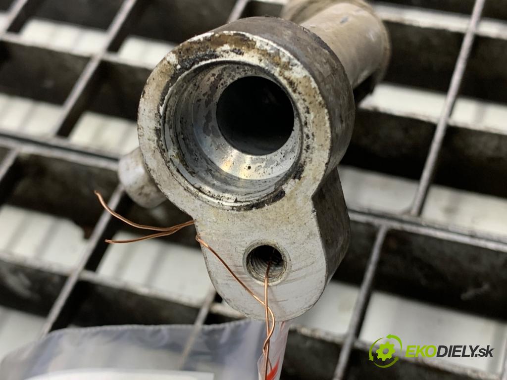 SUZUKI SX4 liftback 2007 79 kW 1.6 VVT 4x4 (RW 416) 1586 rúrka klimatizácie 95741-79J10 (Rúrka klimatizácie)