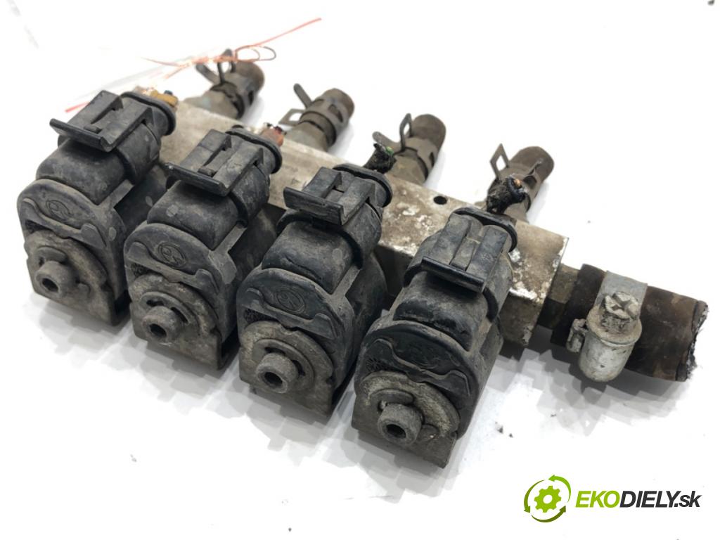 SUZUKI SX4 liftback 2007 79 kW 1.6 VVT 4x4 (RW 416) 1586 vstrekovač LPG 67R-010973