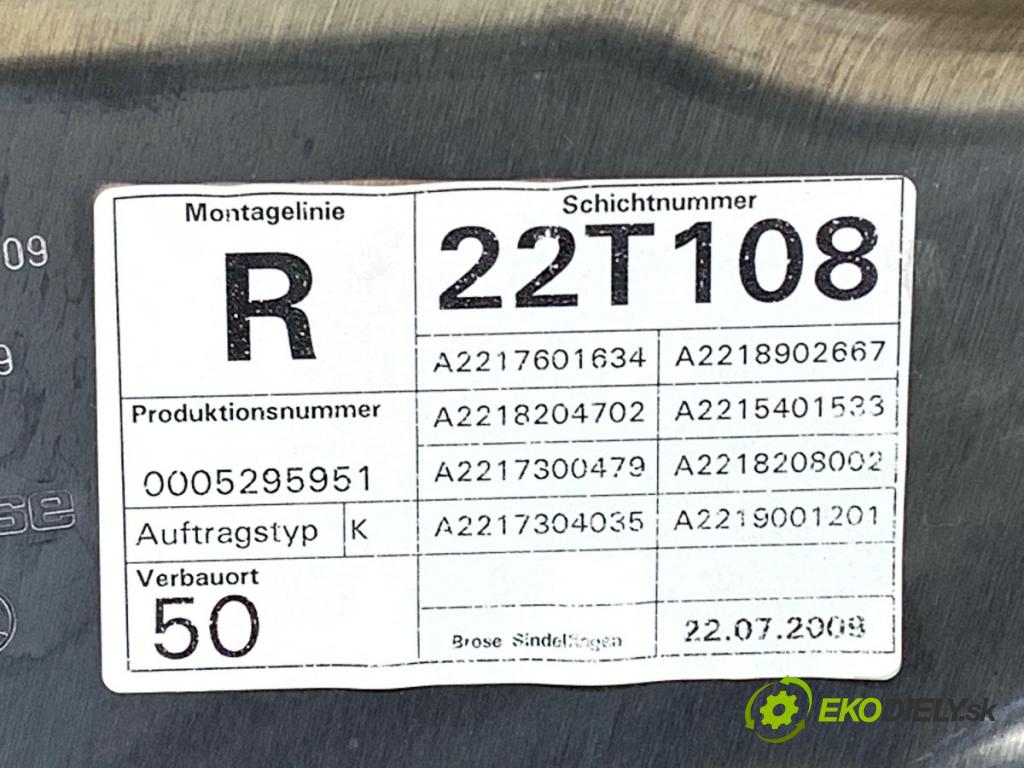 MERCEDES-BENZ W221 sedan 2010 220 kW S 400 Hybrid 3498 mechanismus okna pravý zadní část