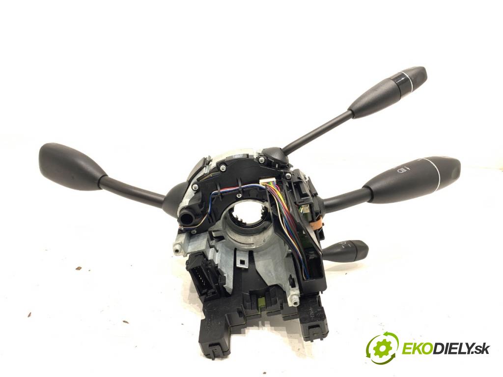 MERCEDES-BENZ W221 sedan 2010 220 kW S 400 Hybrid 3498 Prepínač kombinovaný A2219001802 (Prepínacie páčky pod volantom)