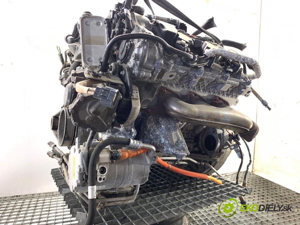 MERCEDES-BENZ W221 sedan 2010 220 kW S 400 Hybrid 3498 motor KOMPLETNÍ: 272974