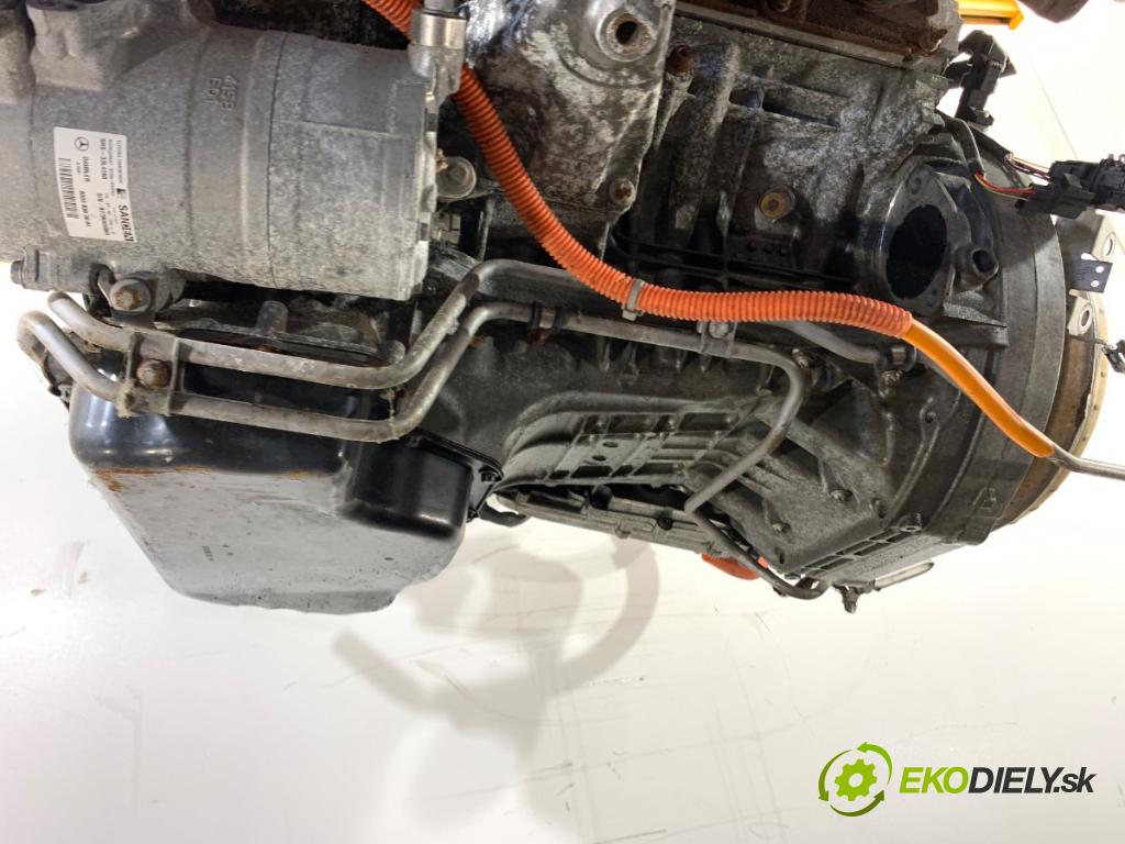 MERCEDES-BENZ W221 sedan 2010 220 kW S 400 Hybrid 3498 motor KOMPLETNÍ: 272974