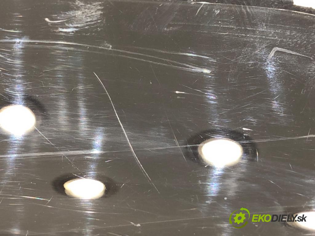 MERCEDES-BENZ W221 sedan 2010 220 kW S 400 Hybrid 3498 Dislpej 0263668006 (Prístrojová doska)