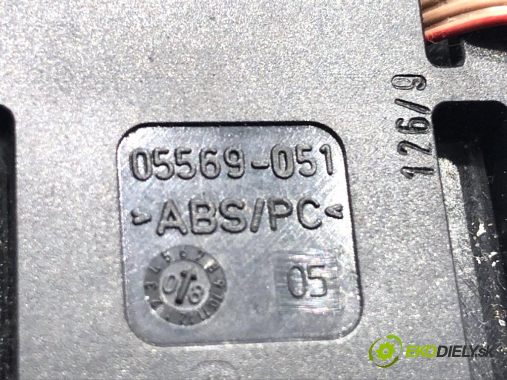 MERCEDES-BENZ W221 sedan 2010 220 kW S 400 Hybrid 3498 Displej 05569-052 (Prístrojová doska)