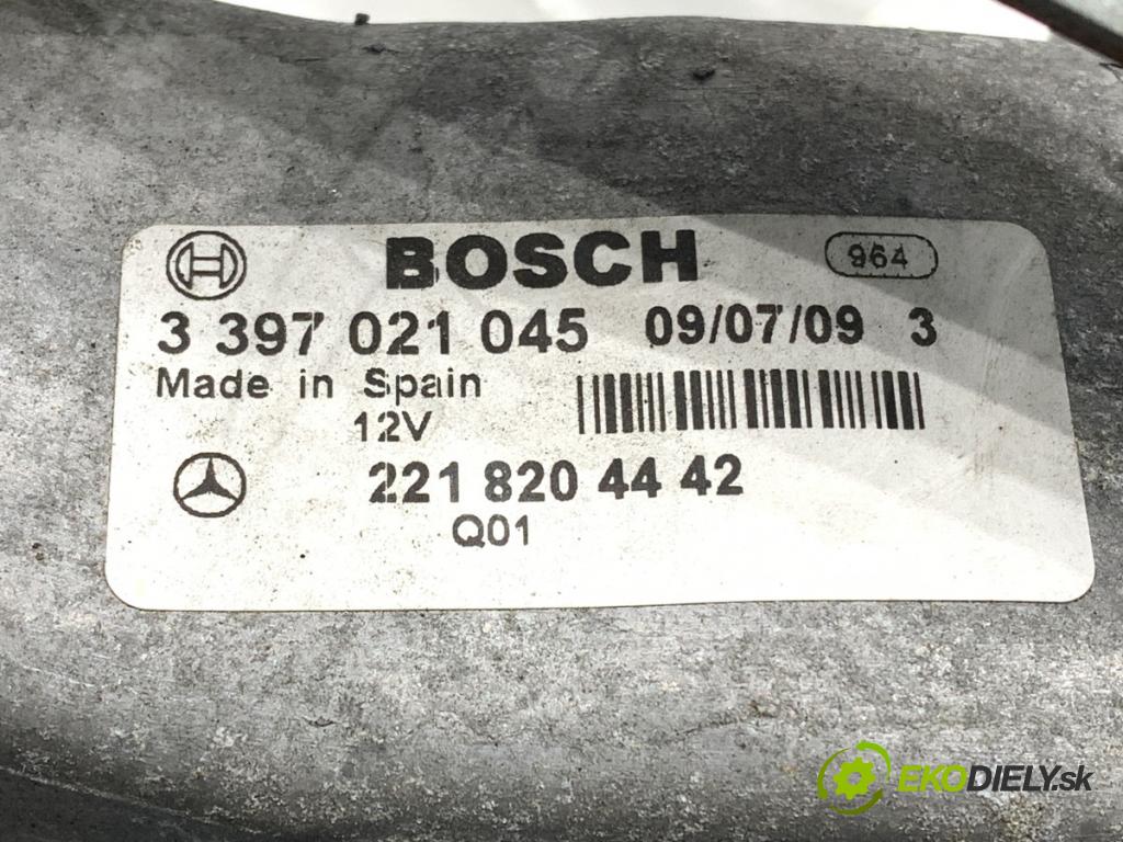 MERCEDES-BENZ W221 sedan 2010 220 kW S 400 Hybrid 3498 mechanismus stěračů přední část pravý