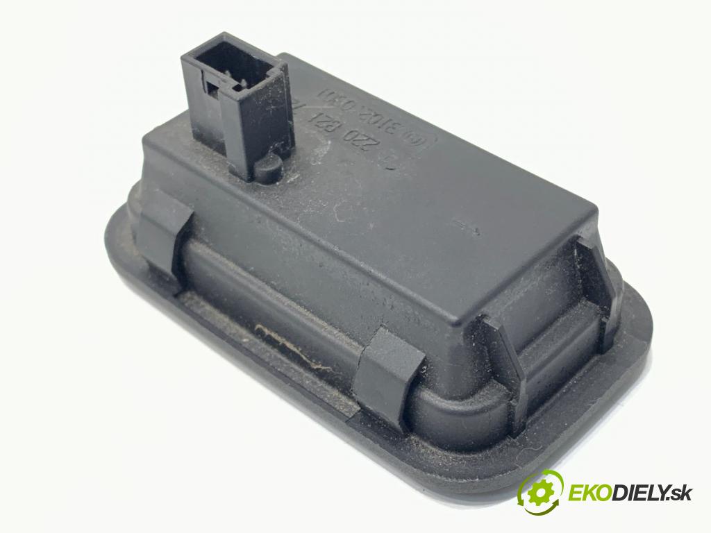 MERCEDES-BENZ W221 sedan 2010 220 kW S 400 Hybrid 3498 Prepínač otvárania dverí A221500693 (Prepínacie páčky pod volantom)