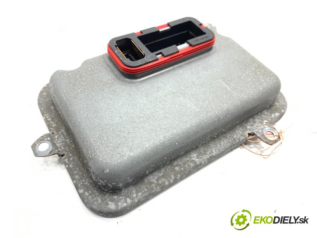 MERCEDES-BENZ W221 sedan 2010 220 kW S 400 Hybrid 3498 Menič XENON A2219000701 (Riadiaca jednotka xenónu)