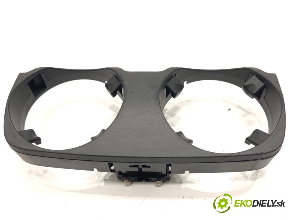 BMW F01 sedan 2008 180 kW 730 d 2993 Držiak na nápoje  (Držiak (úchyt) na nápoje)