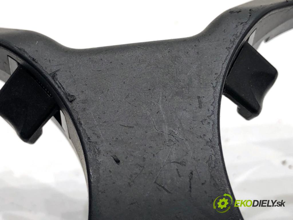 BMW F01 sedan 2008 180 kW 730 d 2993 Držiak na nápoje  (Držiak (úchyt) na nápoje)