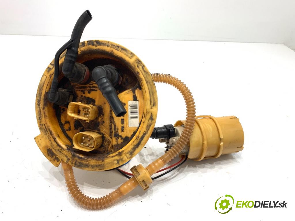 BMW F01 sedan 2008 180 kW 730 d 2993 pumpa paliva 7188564