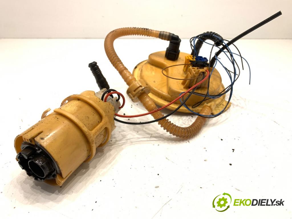 BMW F01 sedan 2008 180 kW 730 d 2993 pumpa paliva 7188564