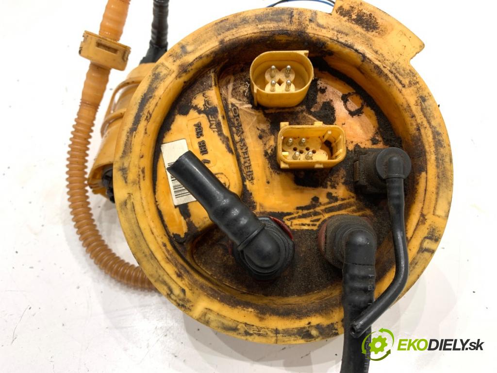 BMW F01 sedan 2008 180 kW 730 d 2993 pumpa paliva 7188564