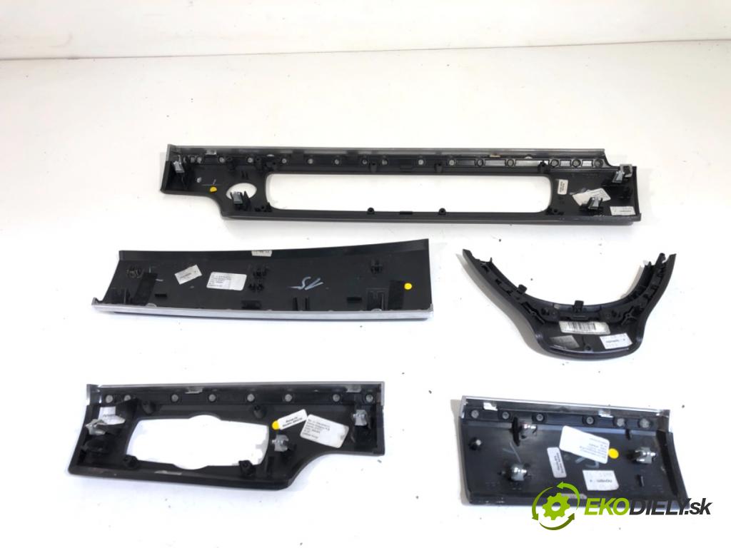 BMW F01 sedan 2008 180 kW 730 d 2993 lišty kryt  (Lišta)