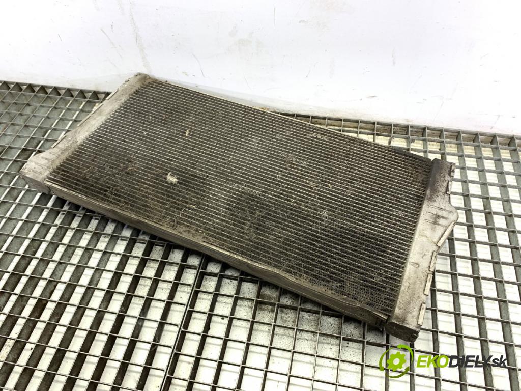 BMW F01 sedan 2008 180 kW 730 d 2993 chladič vody 7805627 (Vodní chladič)