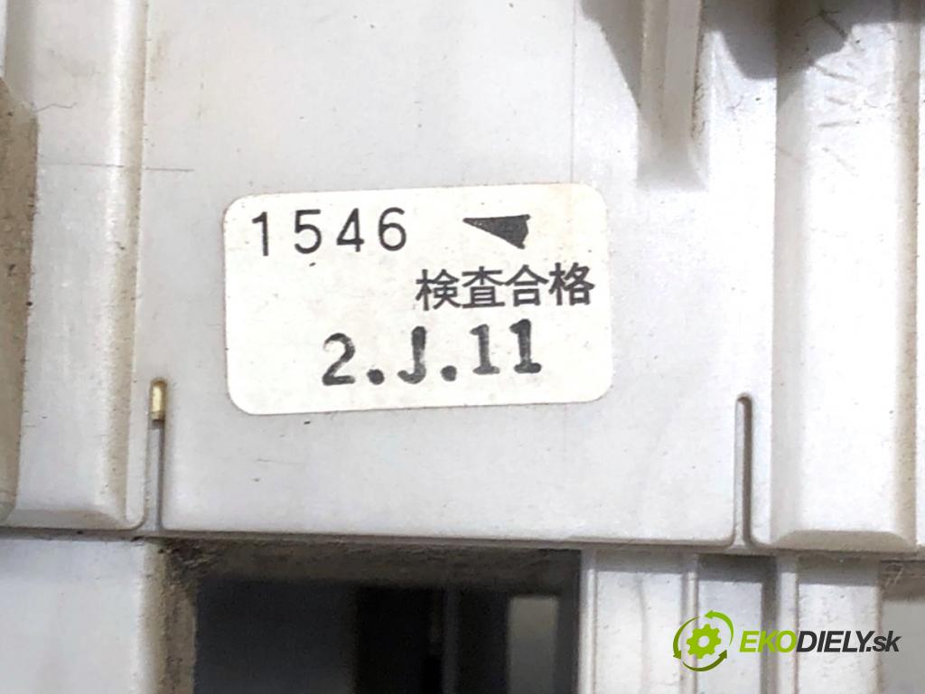 TOYOTA RAV 4 II SUV 2002 85 kW 2.0 D 4WD (CLA20_, CLA21_) 1995 skříňka poistková  (Pojistková skříňka)