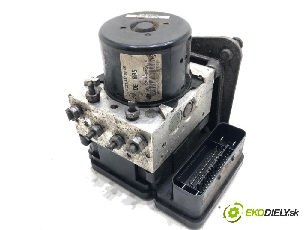 MERCEDES-BENZ W221 sedan 2010 220 kW S 400 Hybrid 3498 pumpa ABS A2215453016 (Pumpa ABS)