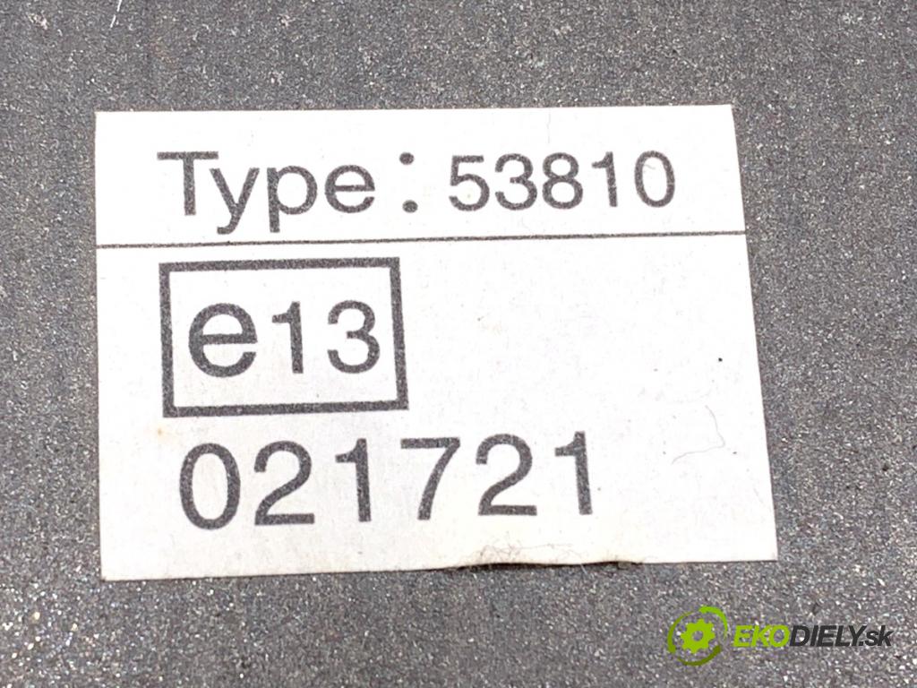 TOYOTA PRIUS II liftback 2005 57 kW 1.5 Hybrid (NHW20_) 1497 RADIO 86120-47110 (Audio zariadenie)